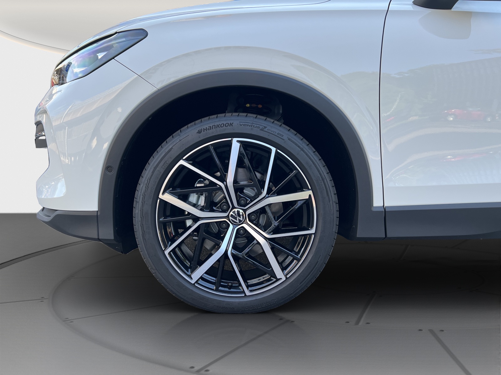 VW Tiguan 2.0 TSI DSG United 4Motion-image-7