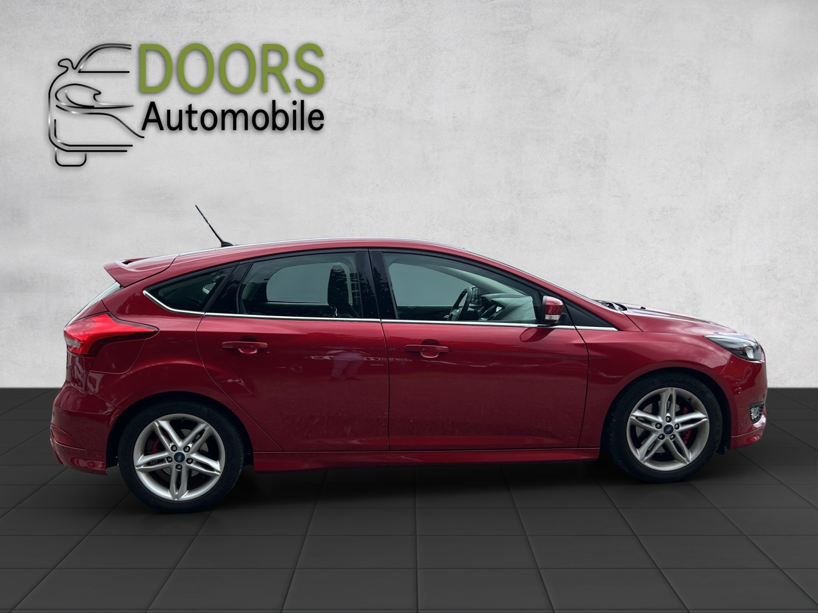 FORD Focus 1.5 SCTi Titanium X Automatic-image-6