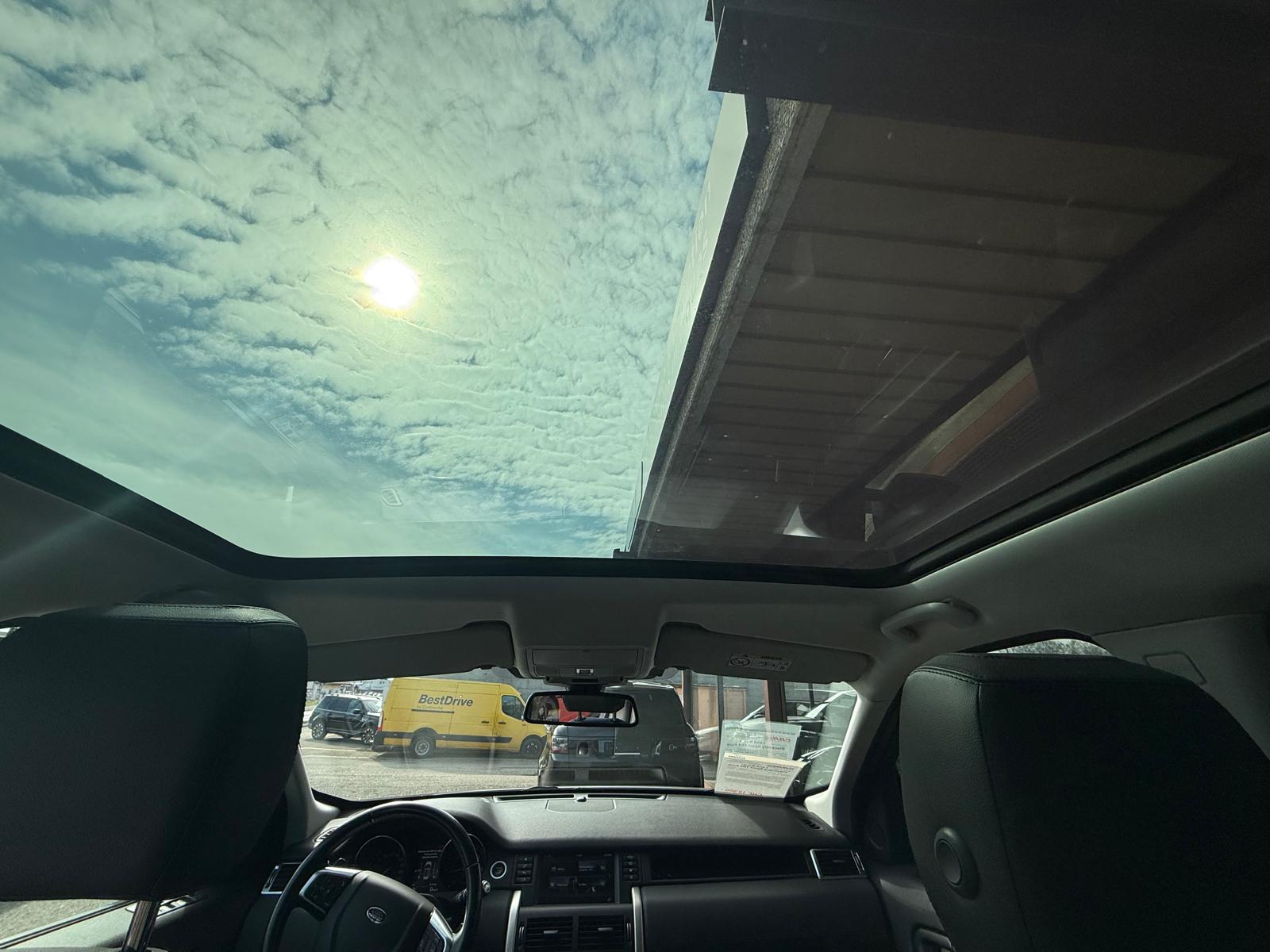 LAND ROVER Discovery Sport 2.0 TD4 Pure AT9-image-9