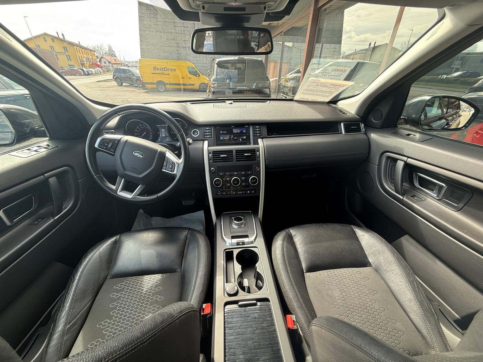 LAND ROVER Discovery Sport 2.0 TD4 Pure AT9-image-8