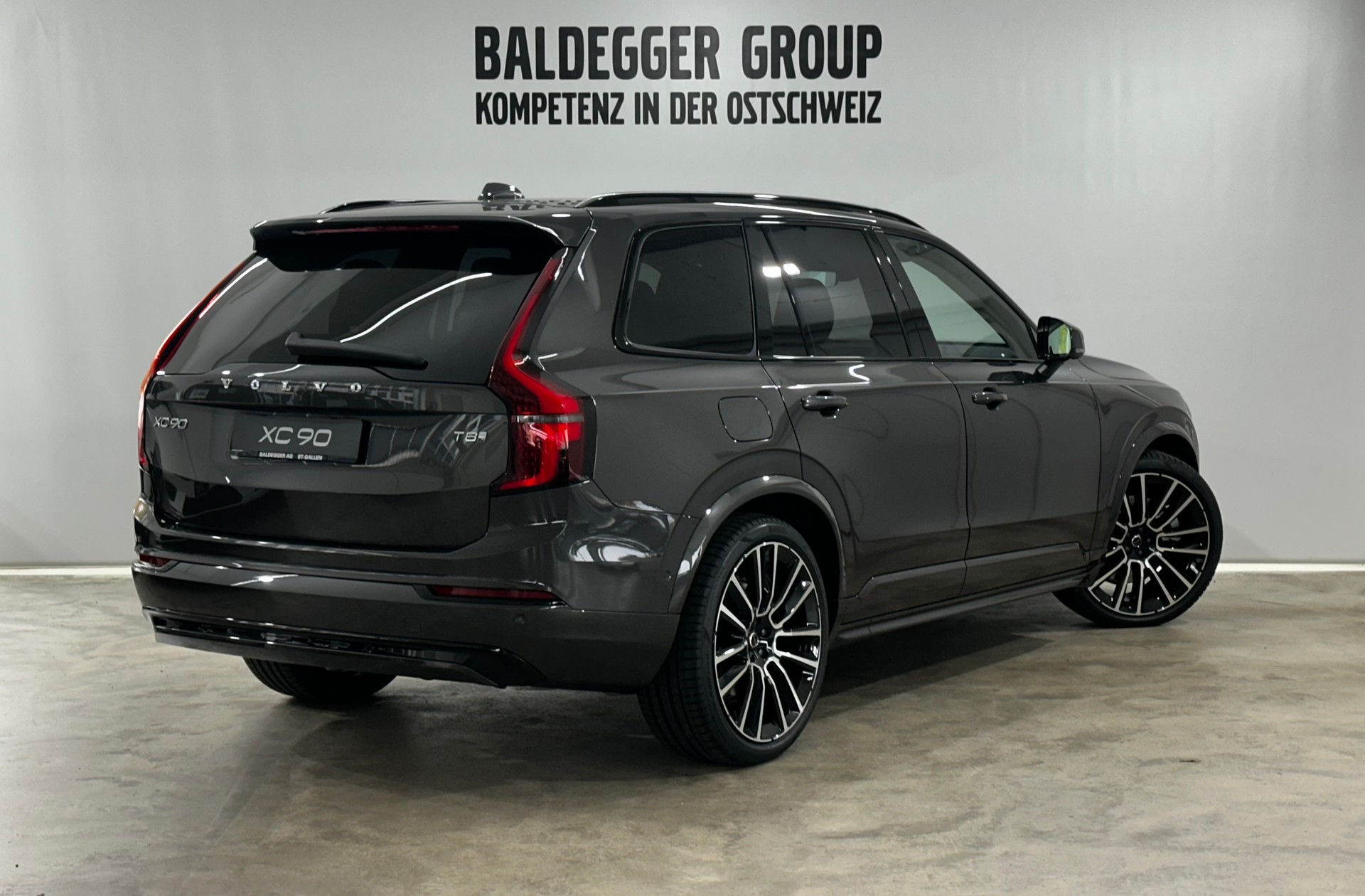 VOLVO XC90 2.0 T8 TE Ultra Dark eAWD-image-2