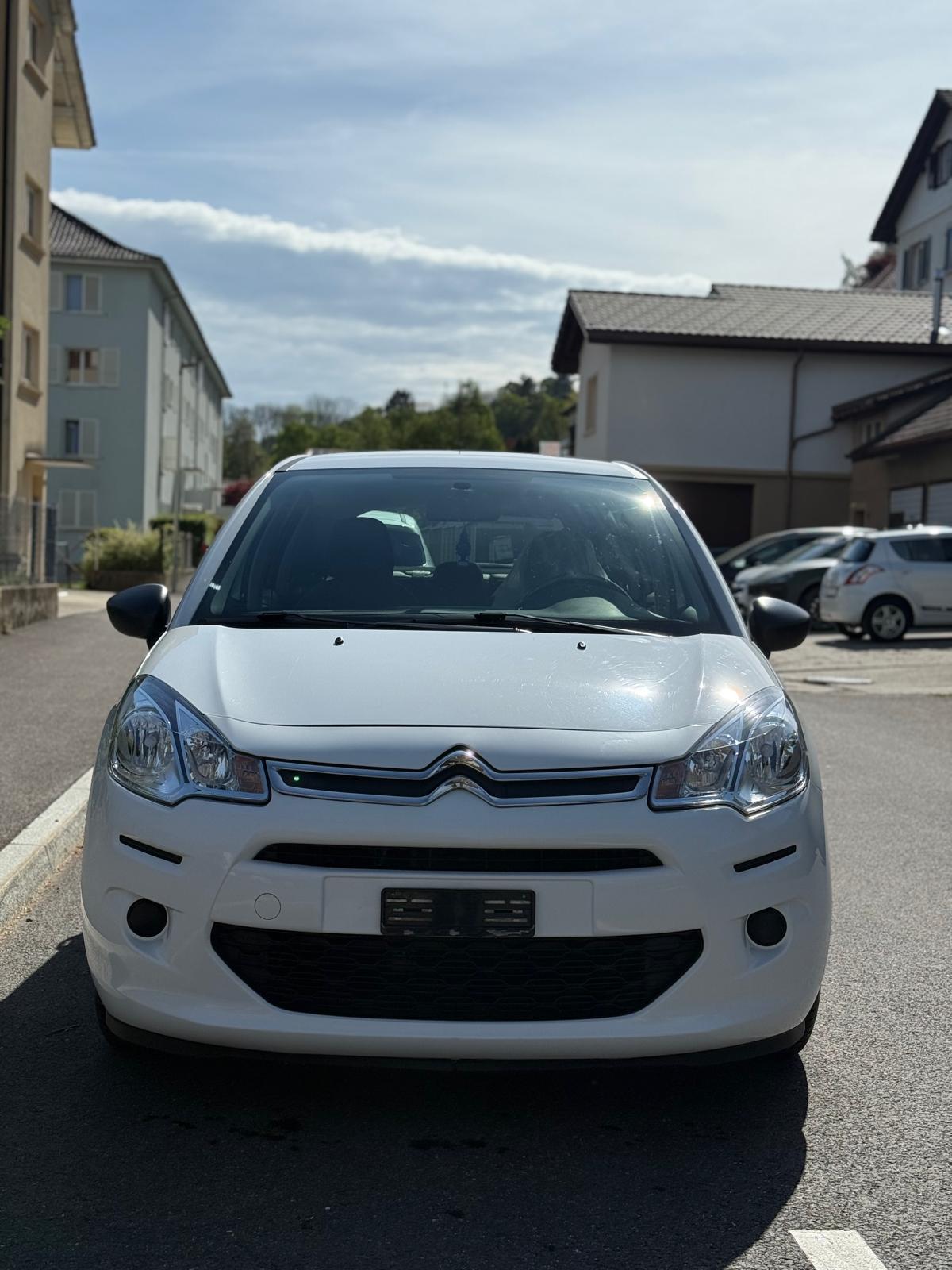 CITROEN C3 1.2i Exclusive-image-2
