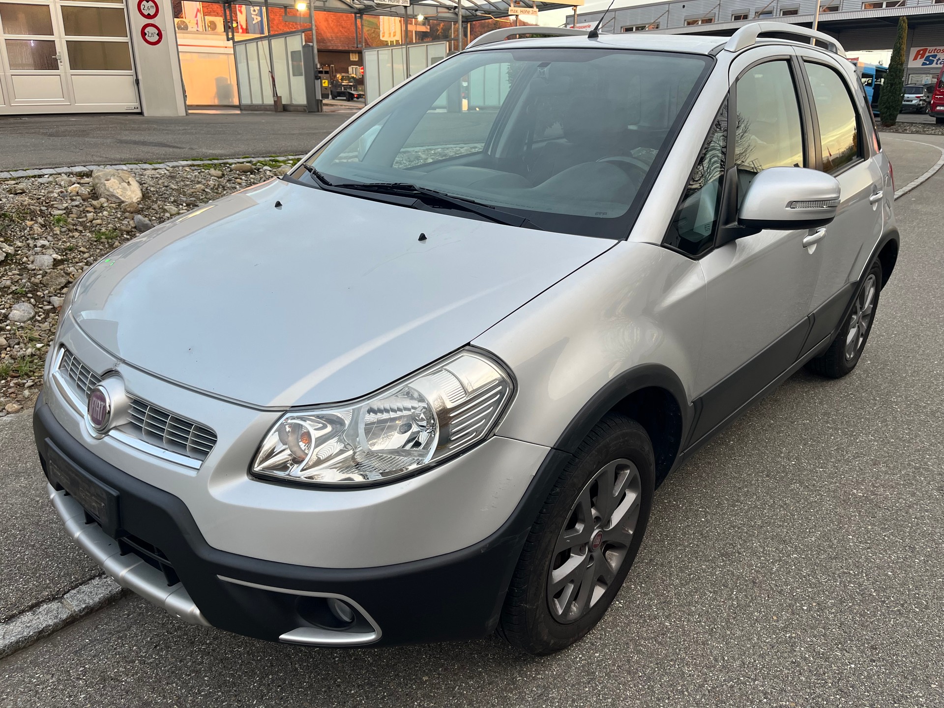 FIAT Sedici 1.6 4WD Emotion-image-1