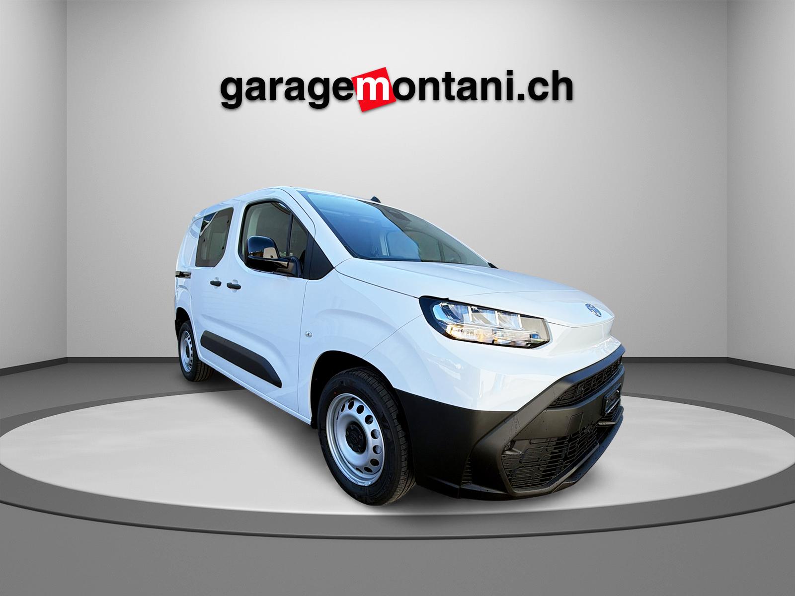 TOYOTA PROACE CITY Van L1 1.5 D Active-image-1