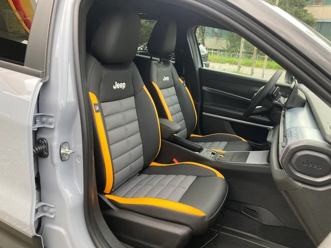 JEEP Avenger 1.2 Turbo MHEV The North Face Sky 4xe-image-3