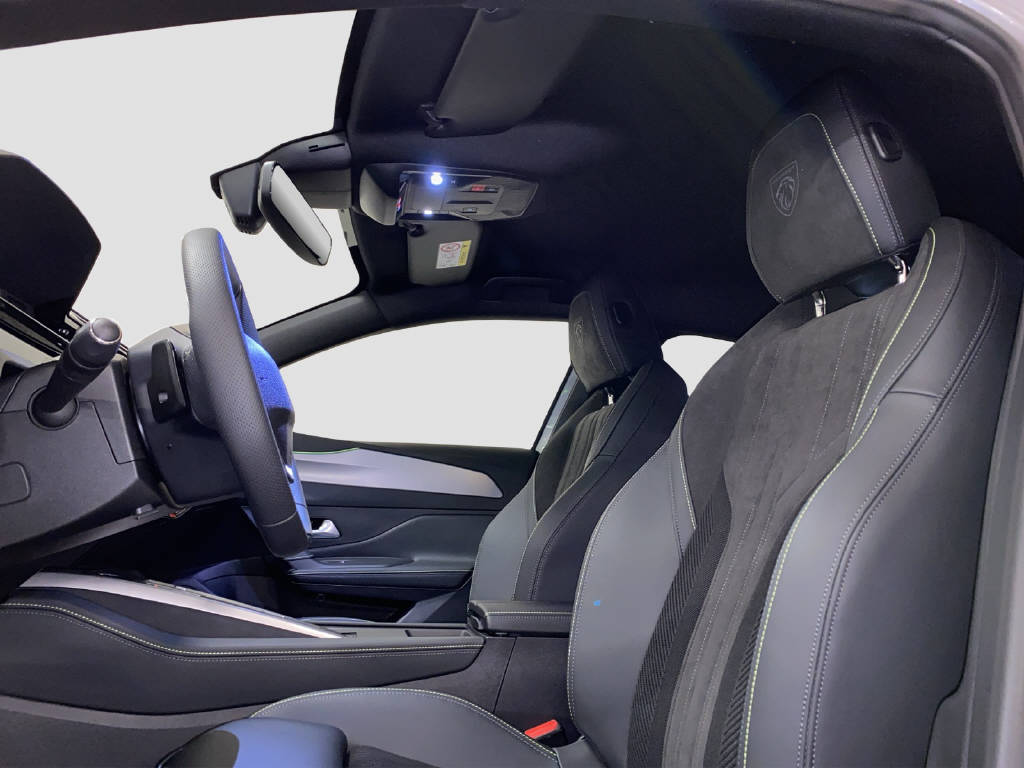 PEUGEOT 308 1.2 Hybrid GT-image-6
