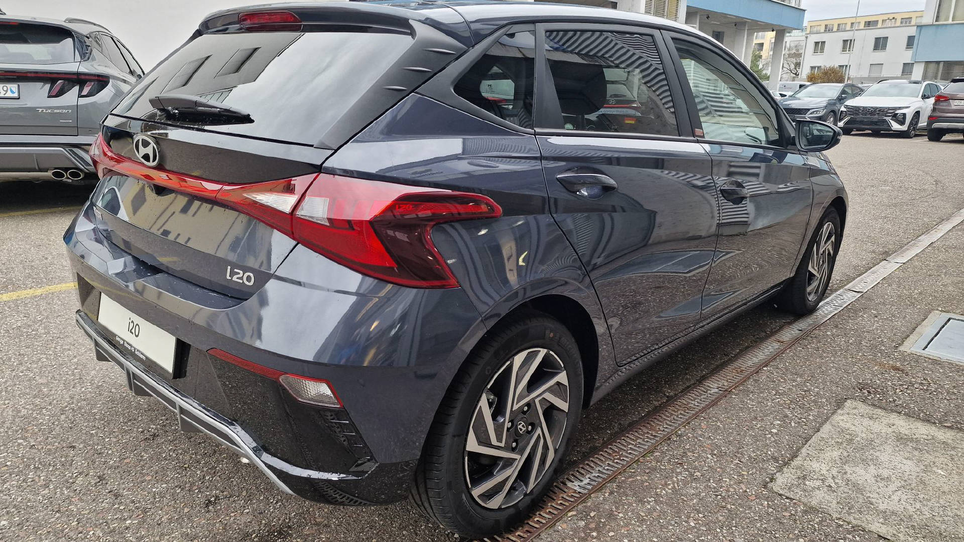 HYUNDAI i20 1.0 T-GDi Amplia Safety Pack.-image-5