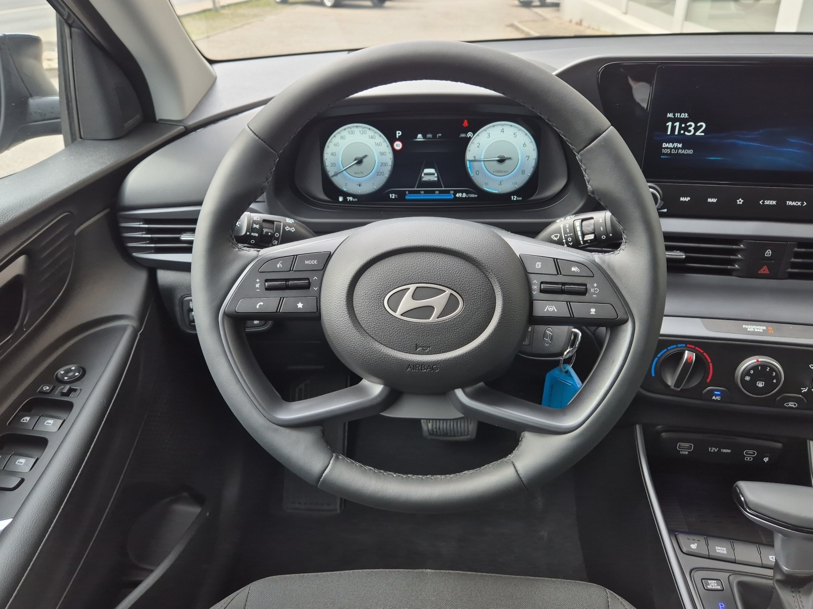 HYUNDAI i20 1.0 T-GDi Amplia-image-6