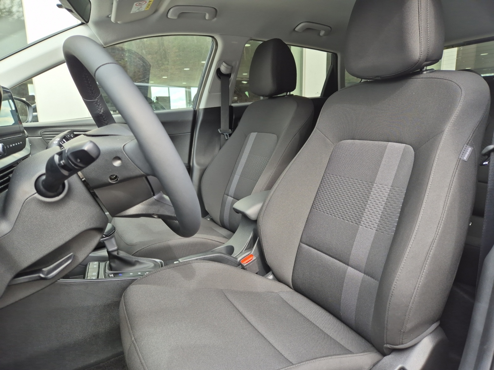 HYUNDAI i20 1.0 T-GDi Amplia-image-5