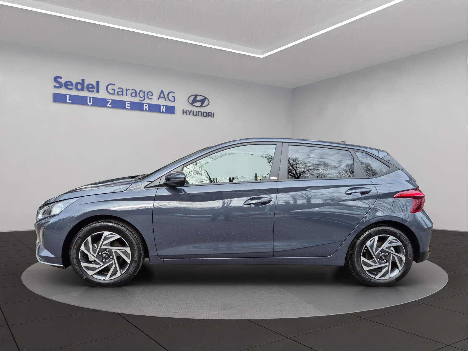 HYUNDAI i20 1.0 T-GDi Amplia-image-2