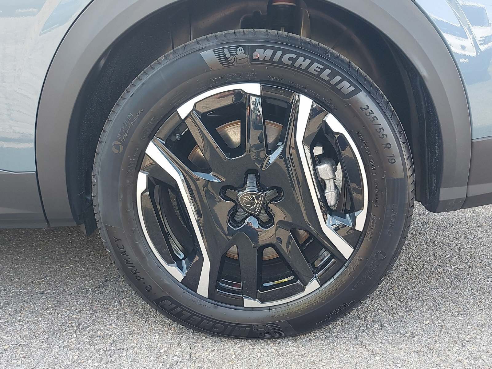 PEUGEOT 5008 1.6 PHEV GT-image-5
