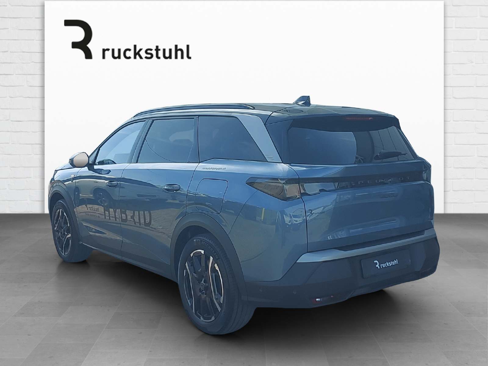 PEUGEOT 5008 1.6 PHEV GT-image-3