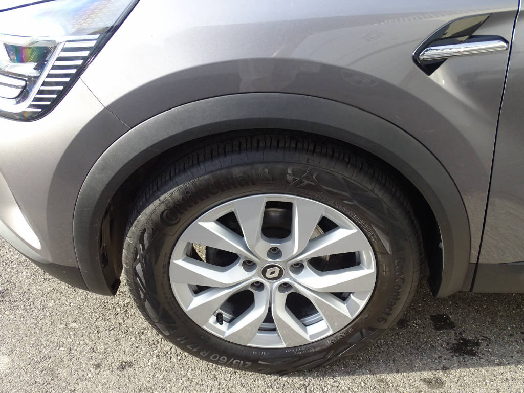 RENAULT Captur 1.3 TCe 140 Intens EDC-image-1