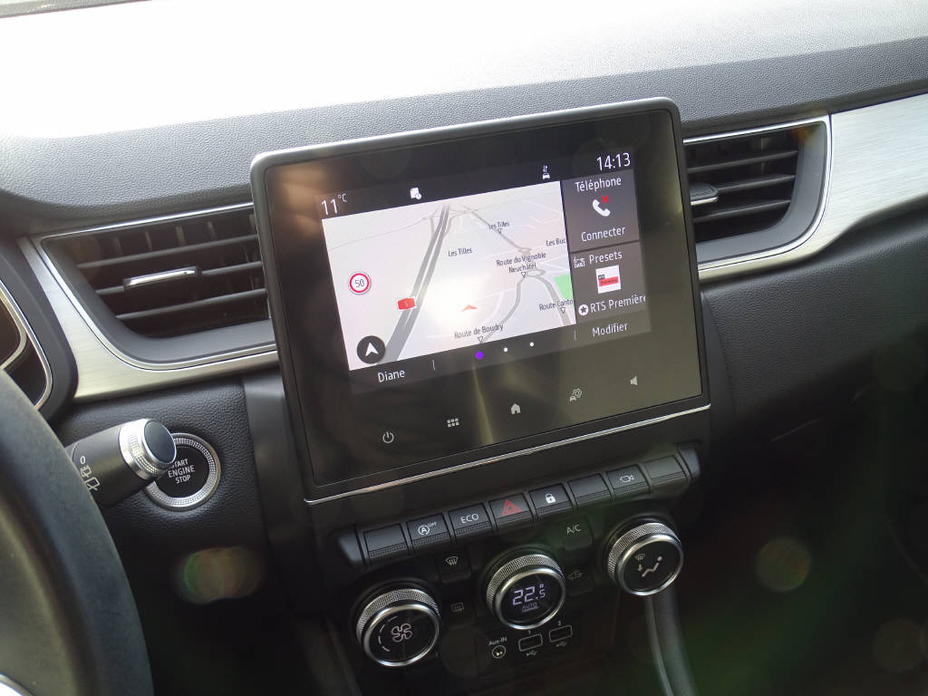 RENAULT Captur 1.3 TCe 140 Intens EDC-image-9