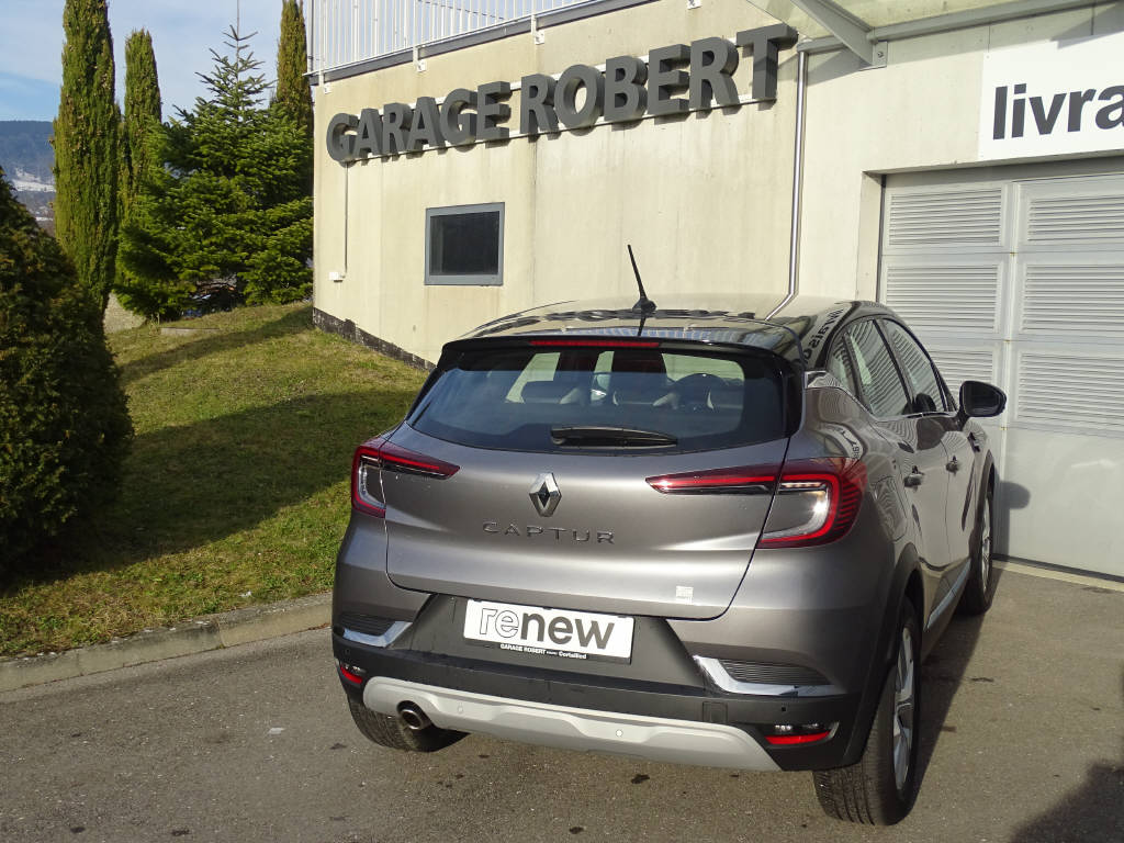 RENAULT Captur 1.3 TCe 140 Intens EDC-image-2