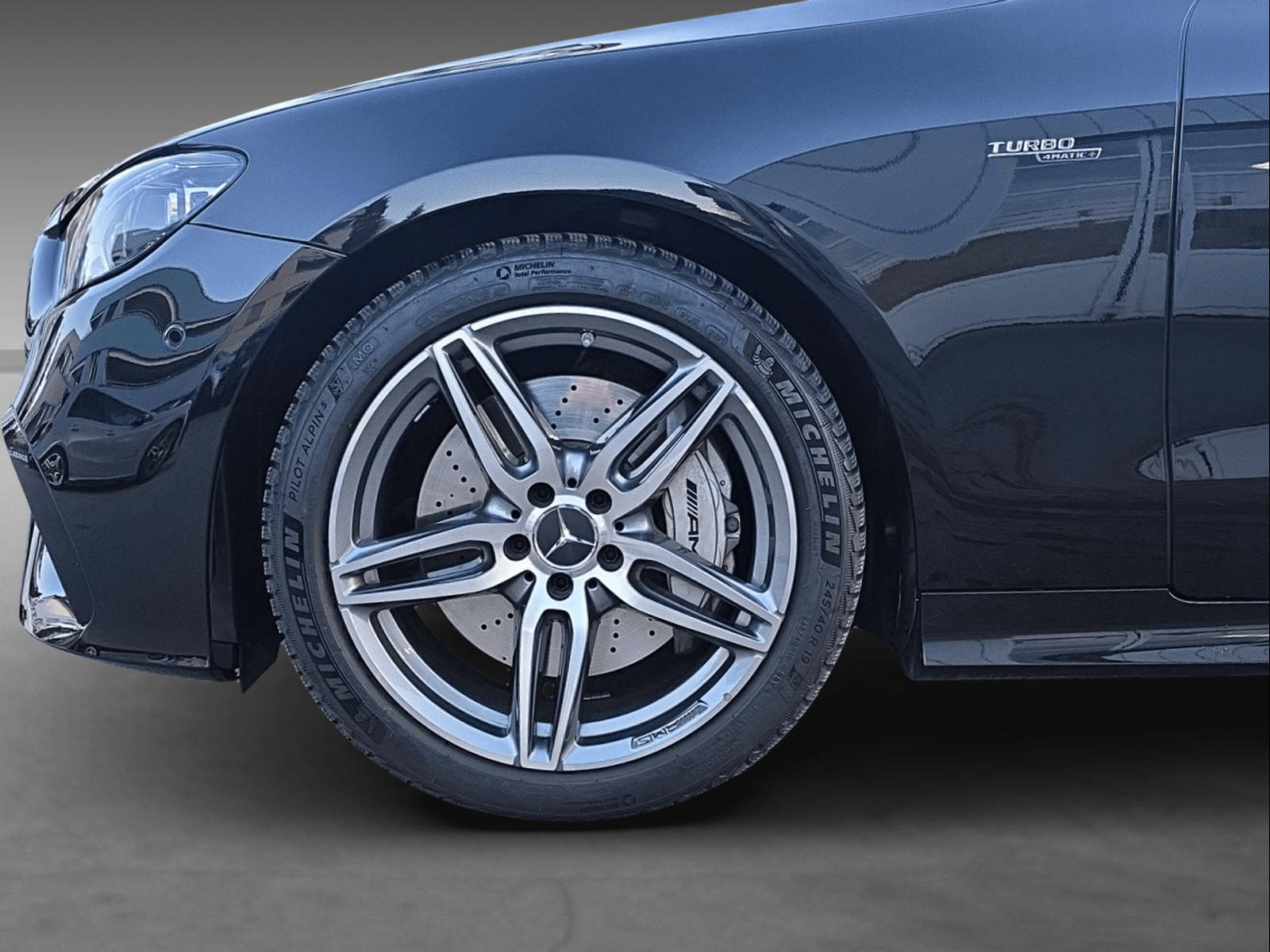 MERCEDES-BENZ E 53 4Matic Coupé-image-6