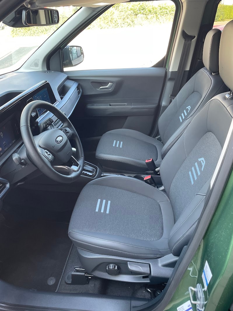 FORD TOURNEO COURIERier 1.0 EcoBoost Active-showroom-element-3