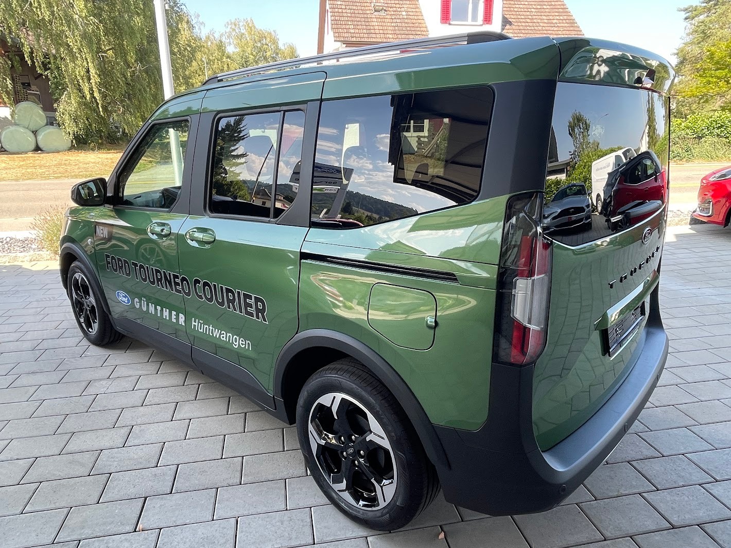 FORD TOURNEO COURIERier 1.0 EcoBoost Active-showroom-element-2