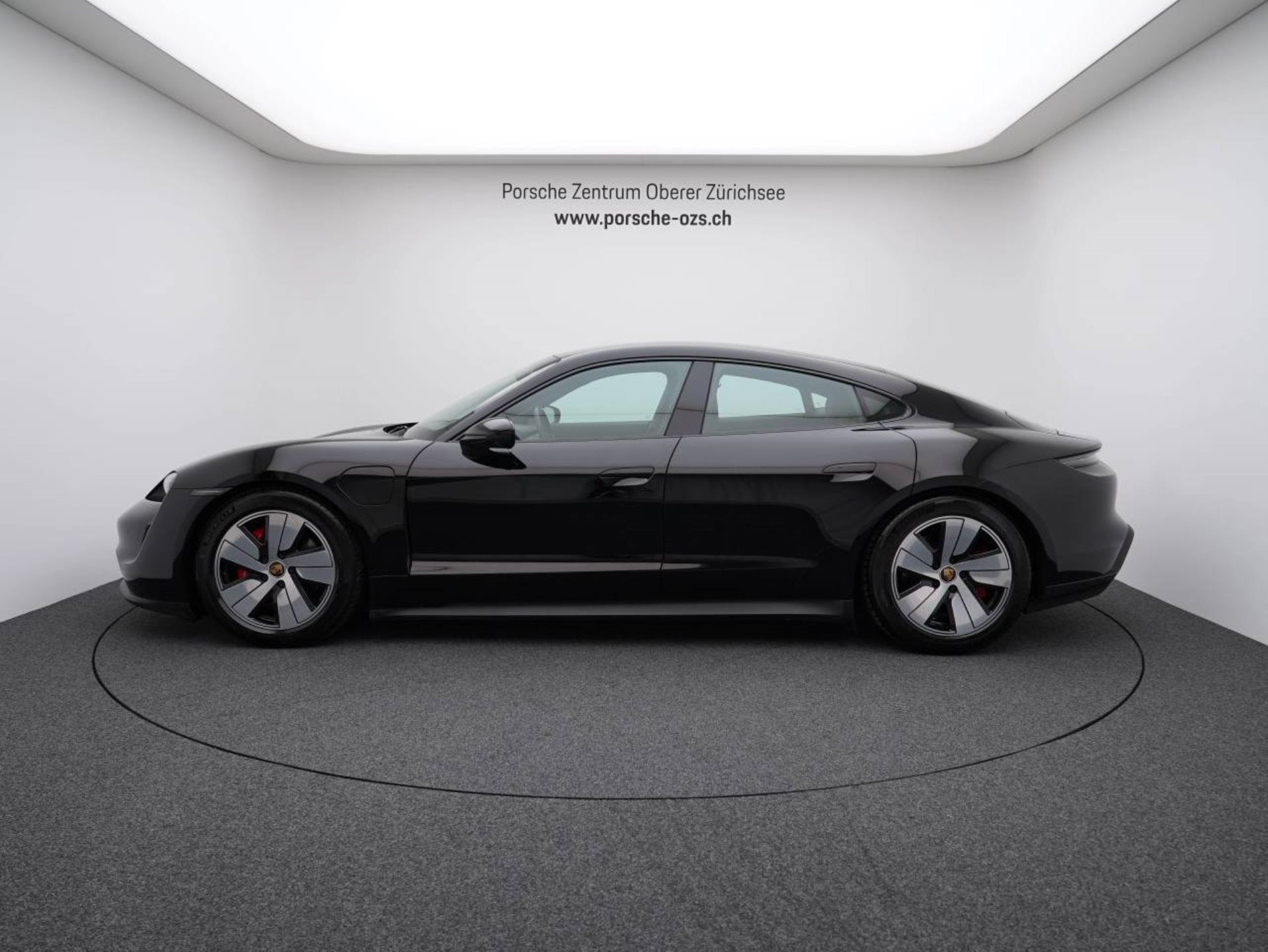 PORSCHE Taycan 4S-image-1