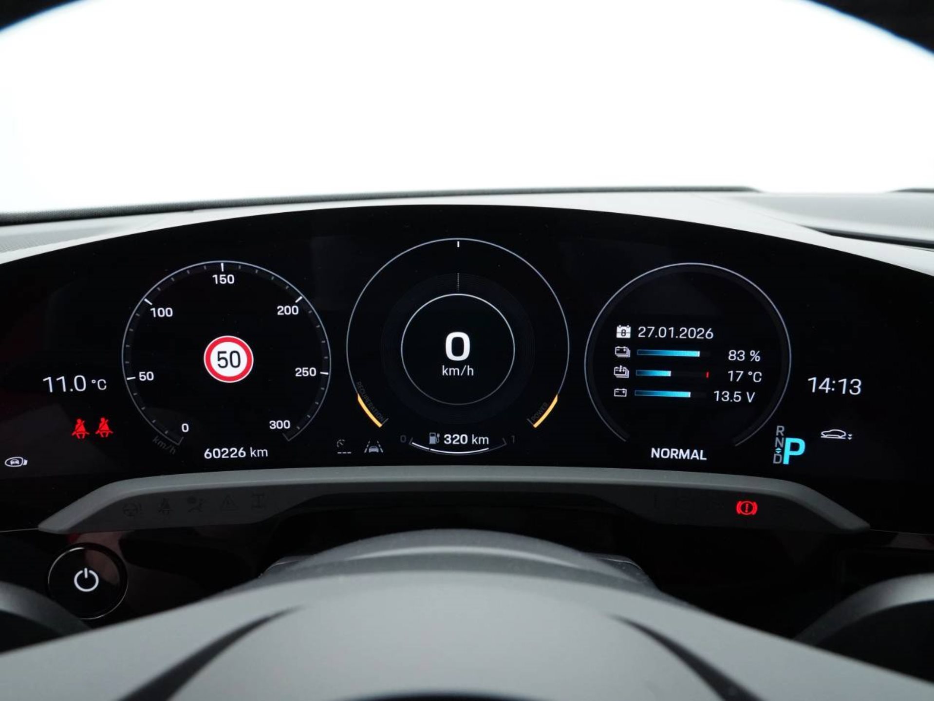 PORSCHE Taycan 4S-image-16