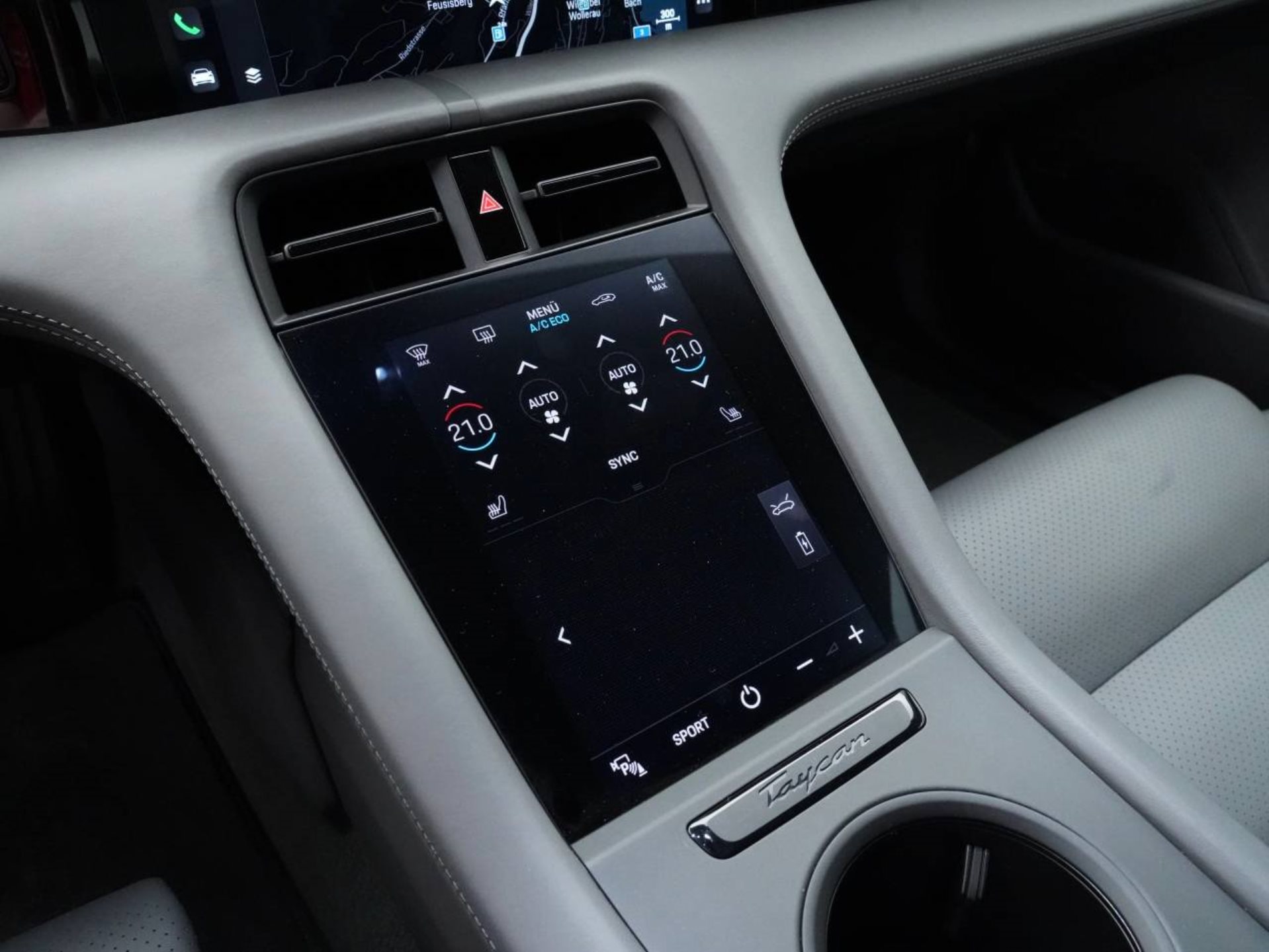 PORSCHE Taycan 4S-image-19