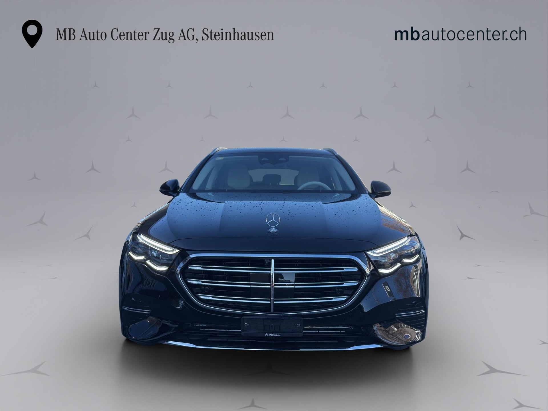 MERCEDES-BENZ E 220 d Exclusive 4matic Kombi-image-8