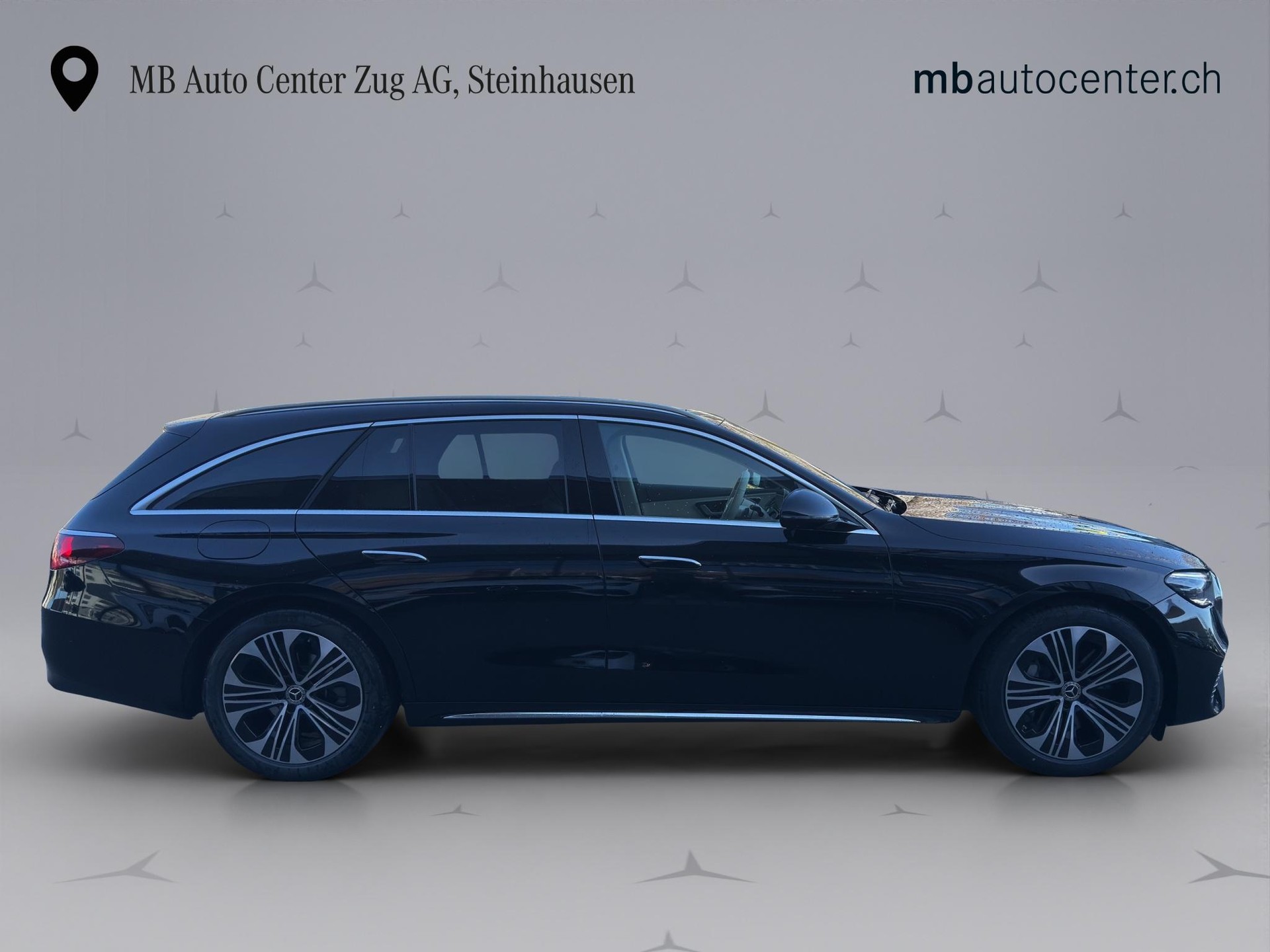 MERCEDES-BENZ E 220 d Exclusive 4matic Kombi-image-6