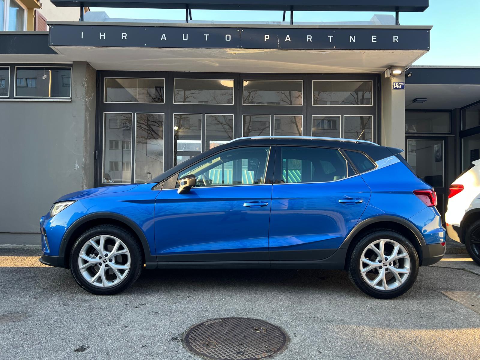 SEAT Arona 1.0 TSI 110 FR DSG-image-2