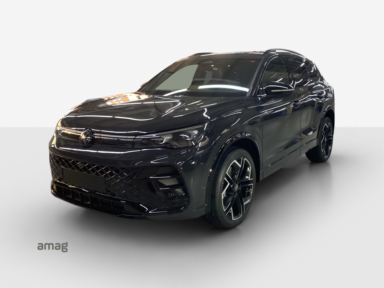 VW Tiguan 2.0 TSI DSG R-Line 4Motion-image-0