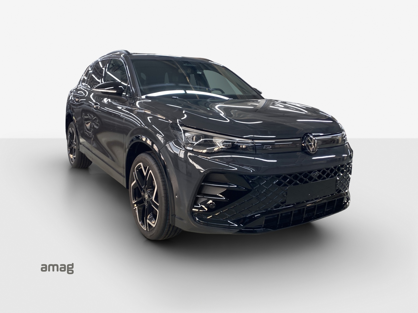 VW Tiguan 2.0 TSI DSG R-Line 4Motion-image-5