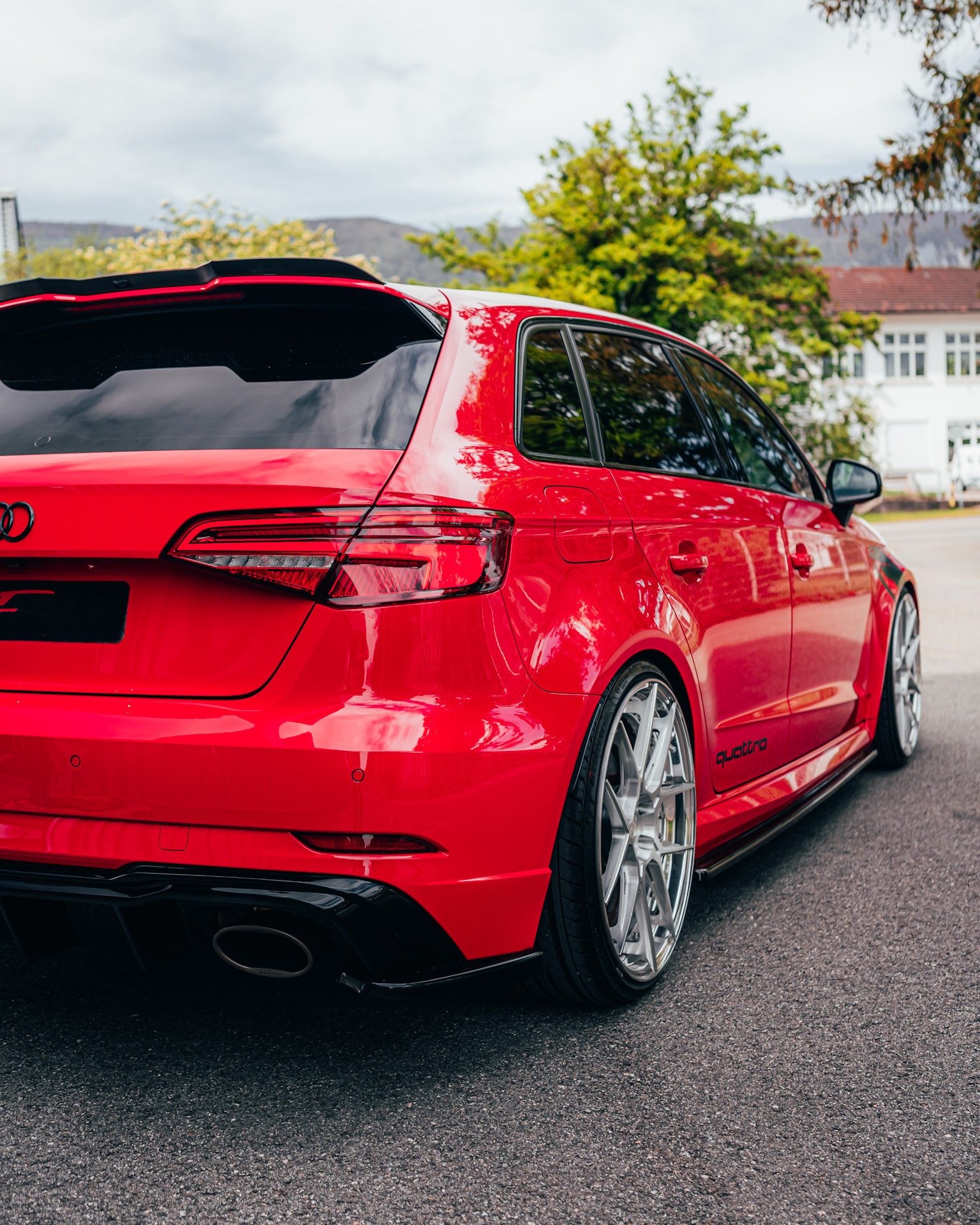 AUDI RS3 Sportback 2.5 TSI quattro S-tronic-image-9