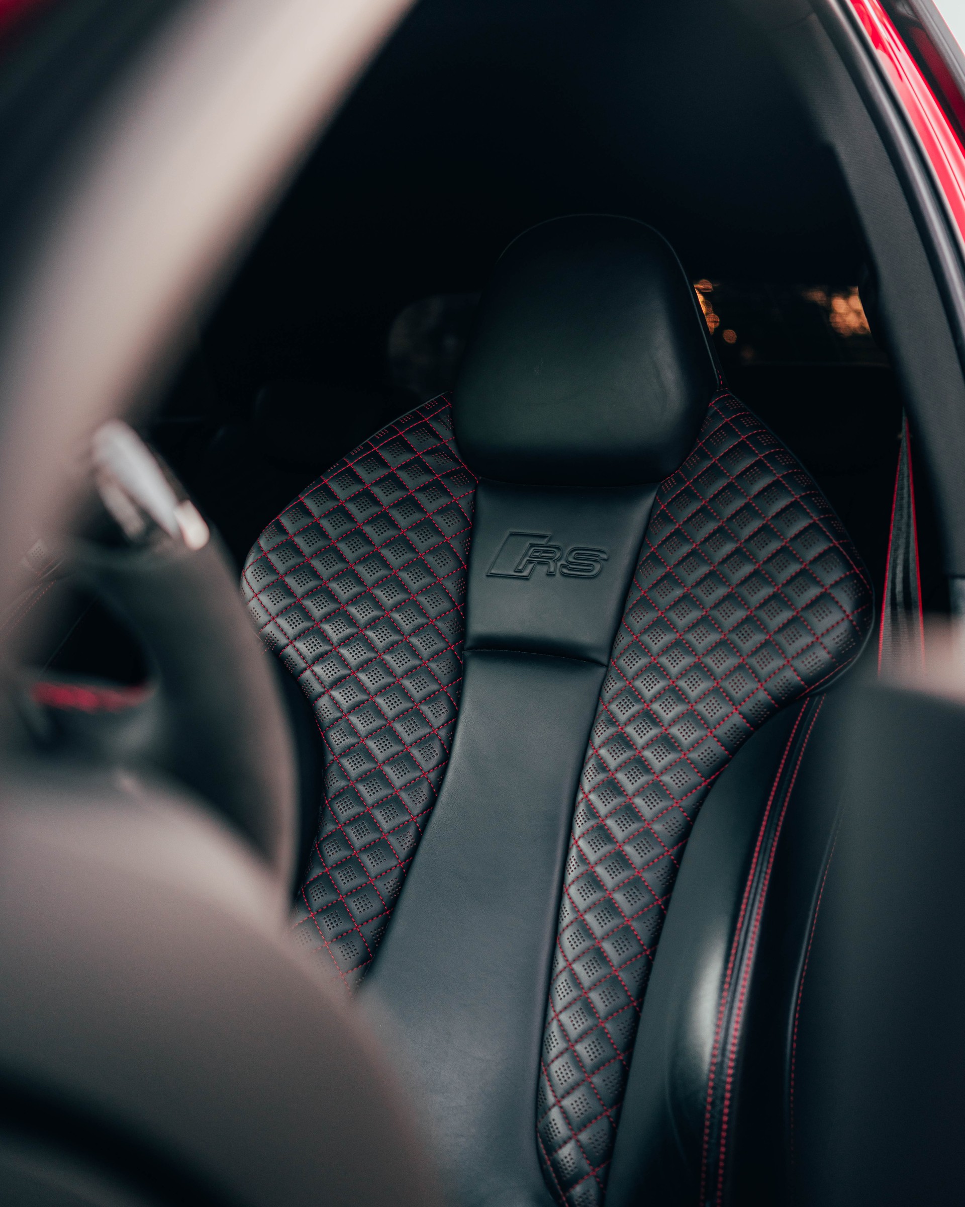 AUDI RS3 Sportback 2.5 TSI quattro S-tronic-image-5