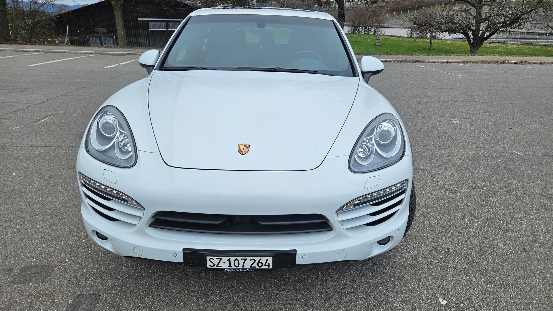 PORSCHE Cayenne Diesel-image-2