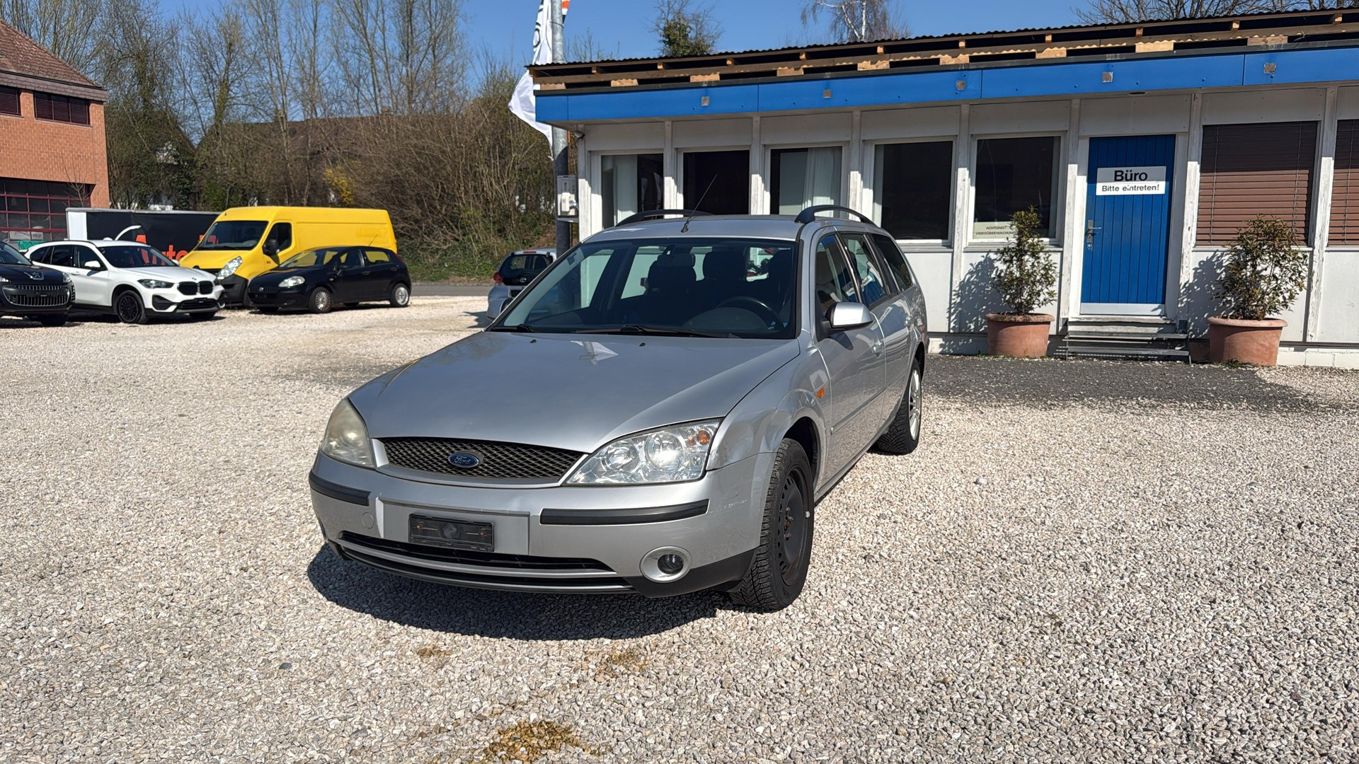 FORD Mondeo 2.0i 16V Trend-showroom-element-1