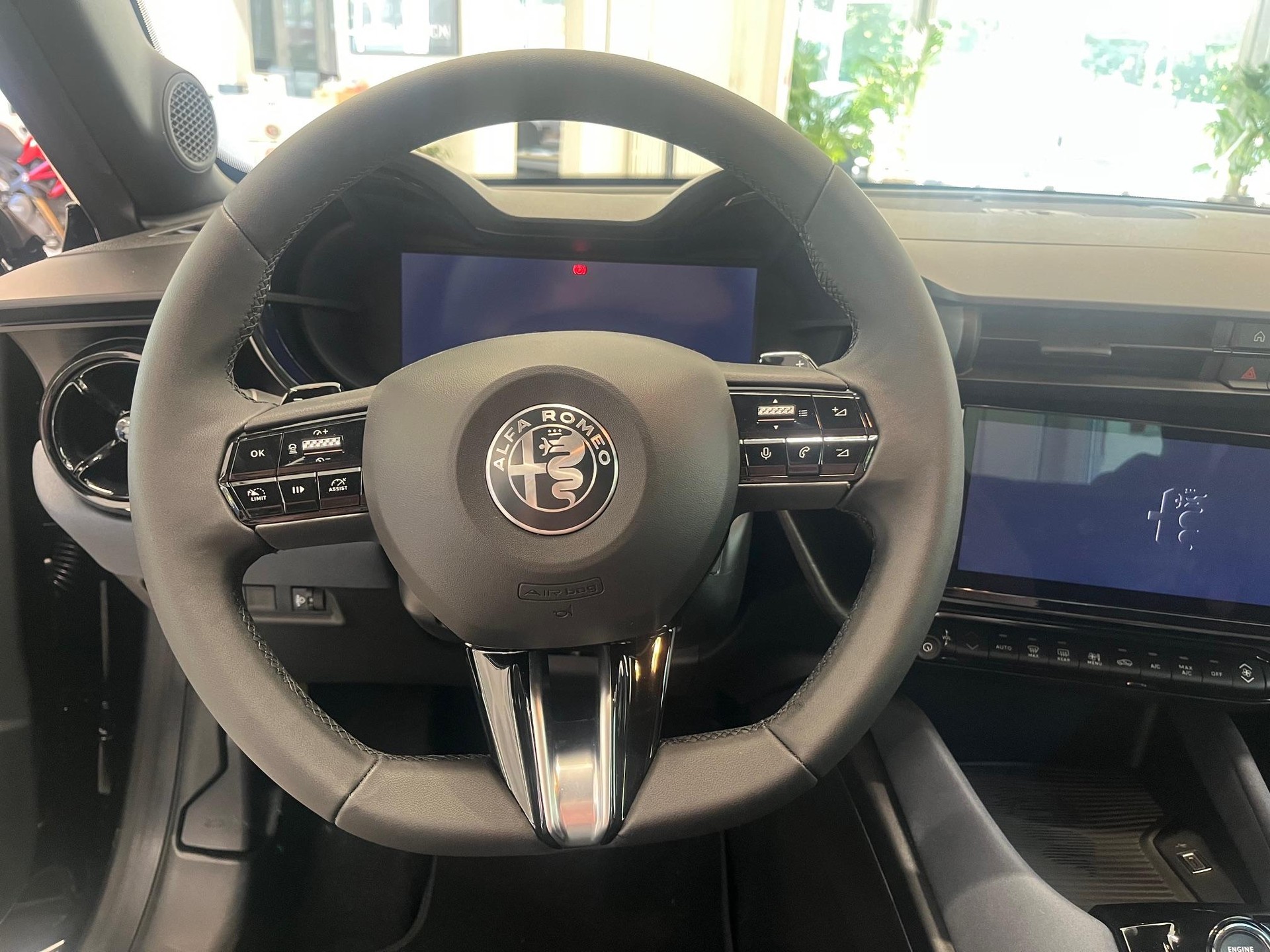 ALFA ROMEO Junior 1.2 48V Hybrid Junior-image-6