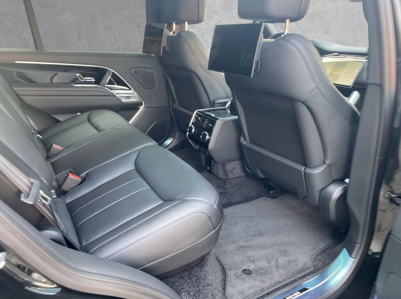 LAND ROVER Range Rover LWB D350 3.0D I6 MHEV HSE Automatic-image-7