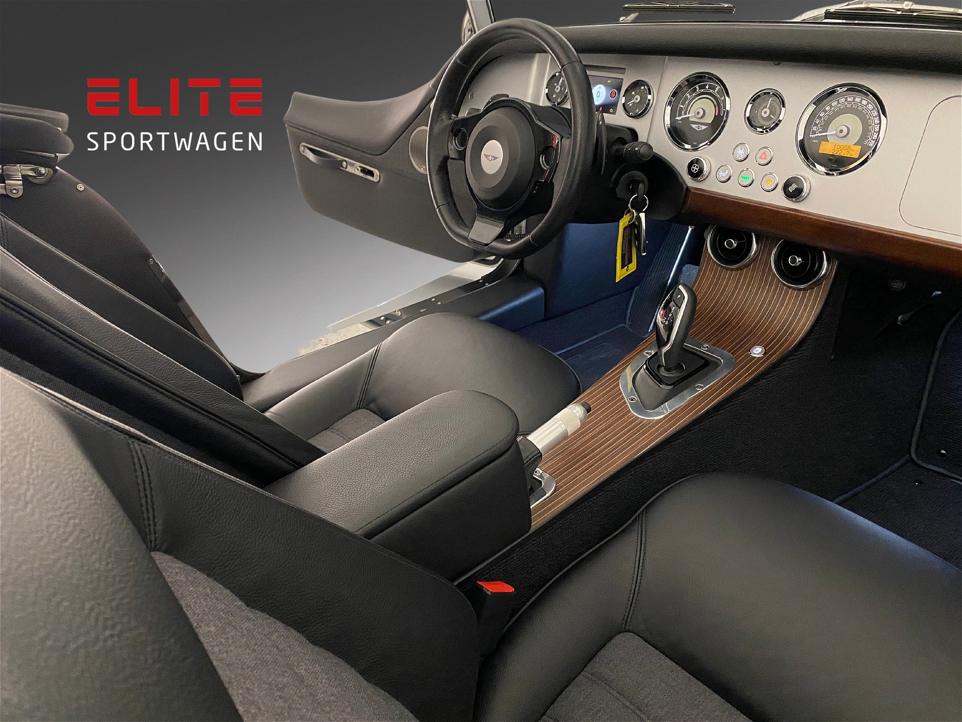 MORGAN Plus Six 3.0 Bespoke Automatik-image-17