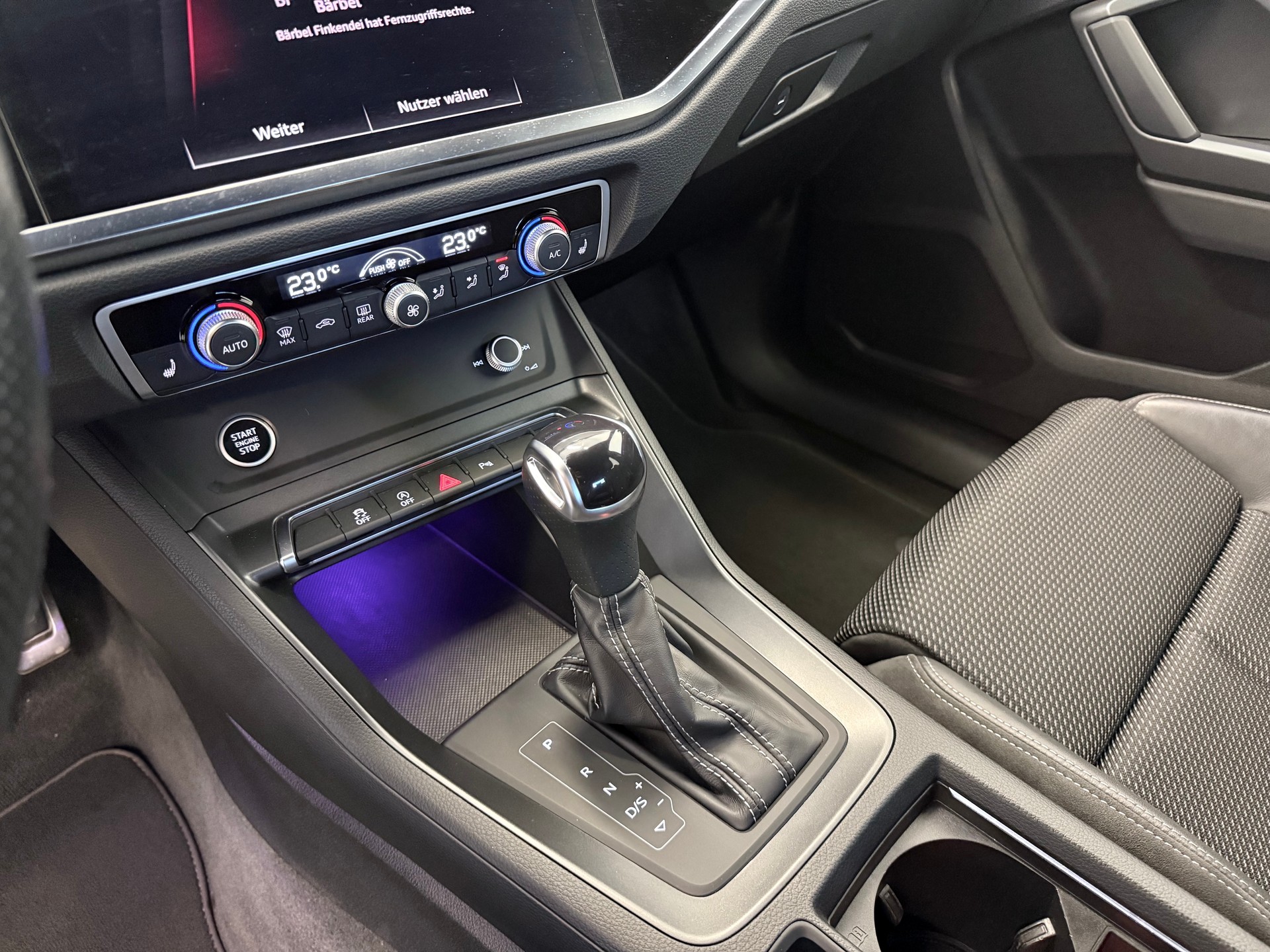 AUDI Q3 45 TFSI S line quattro S-tronic-image-26