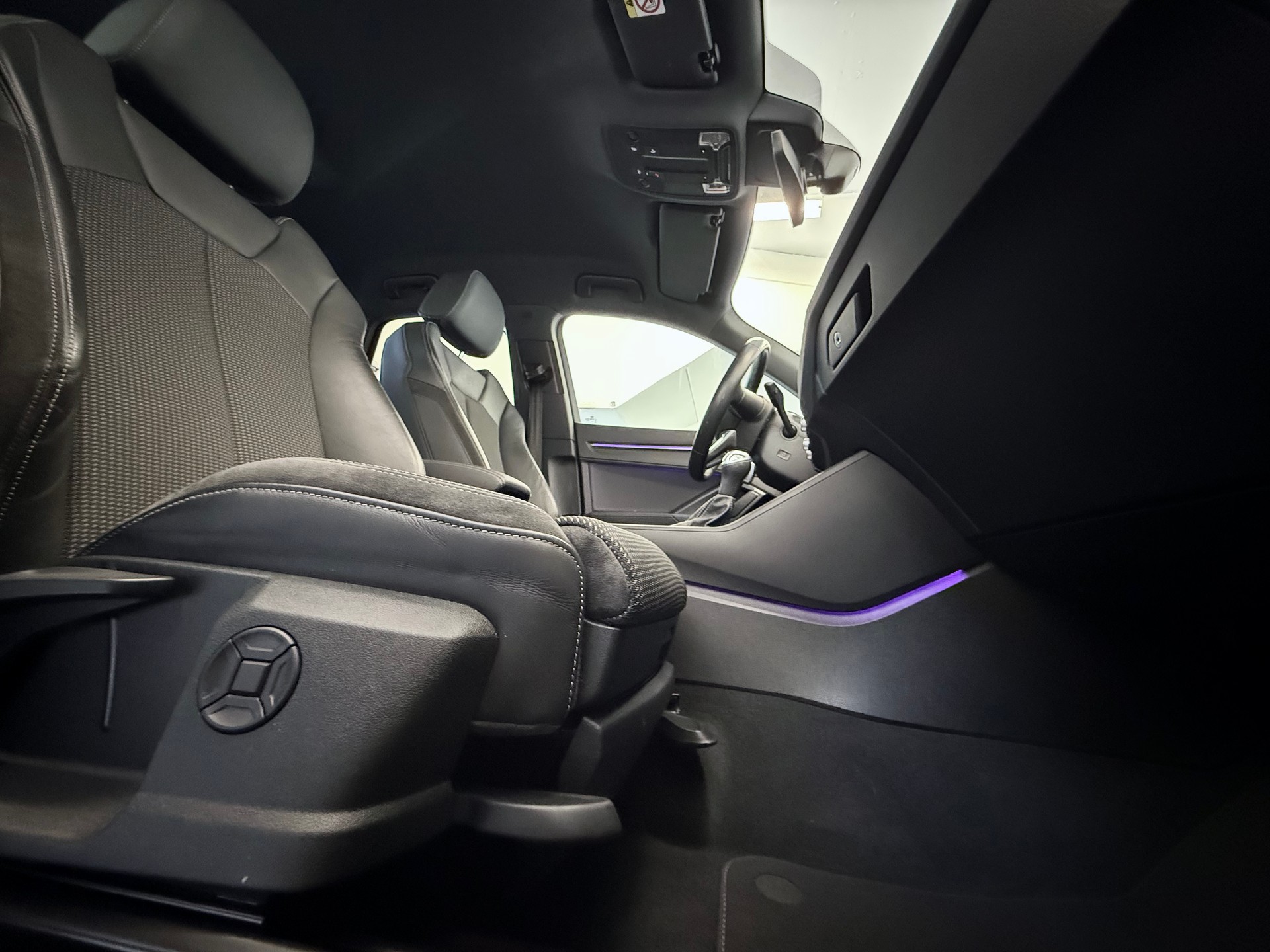 AUDI Q3 45 TFSI S line quattro S-tronic-image-22