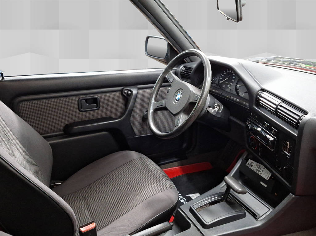 BMW 325e-image-4