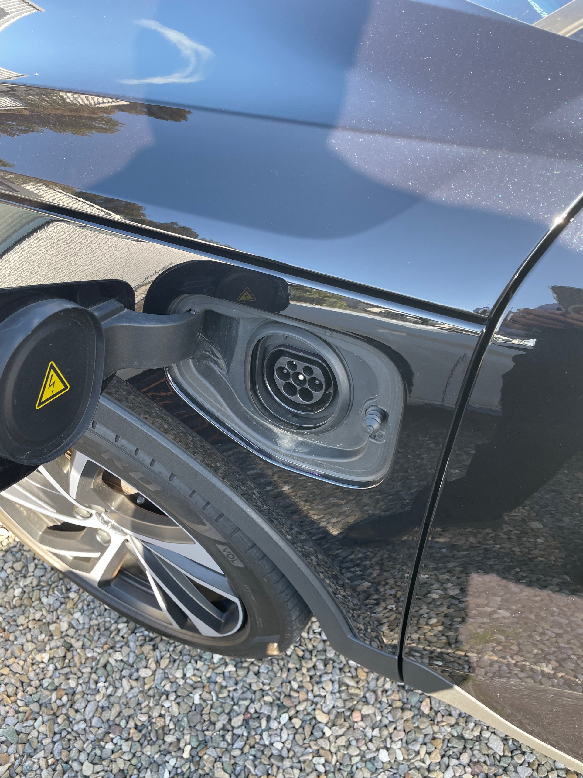 VOLVO XC40 T5 TwE R-Design-image-14