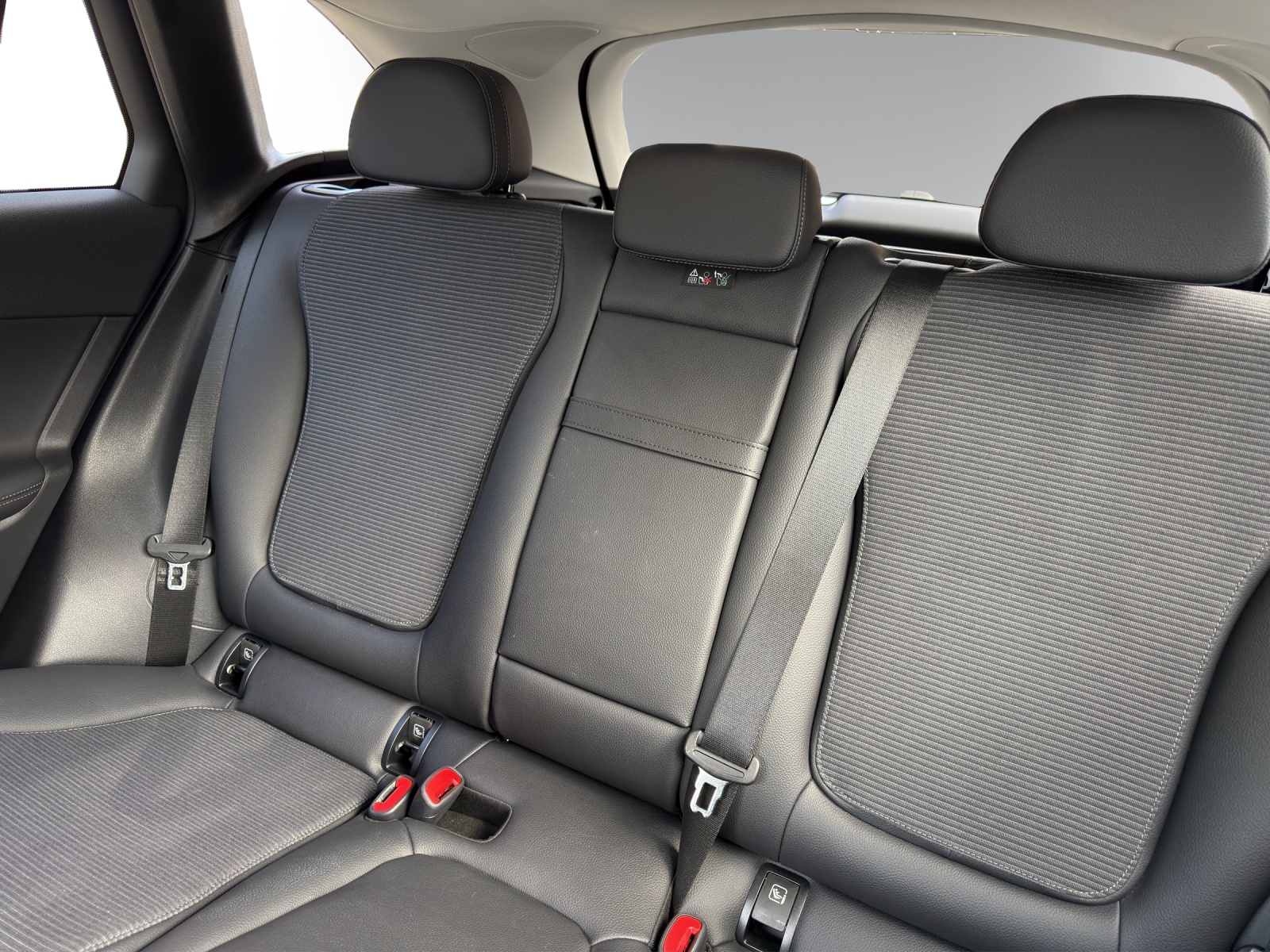 Image MERCEDES-BENZ GLC-200 GLC 200 4Matic 9G-Tronic