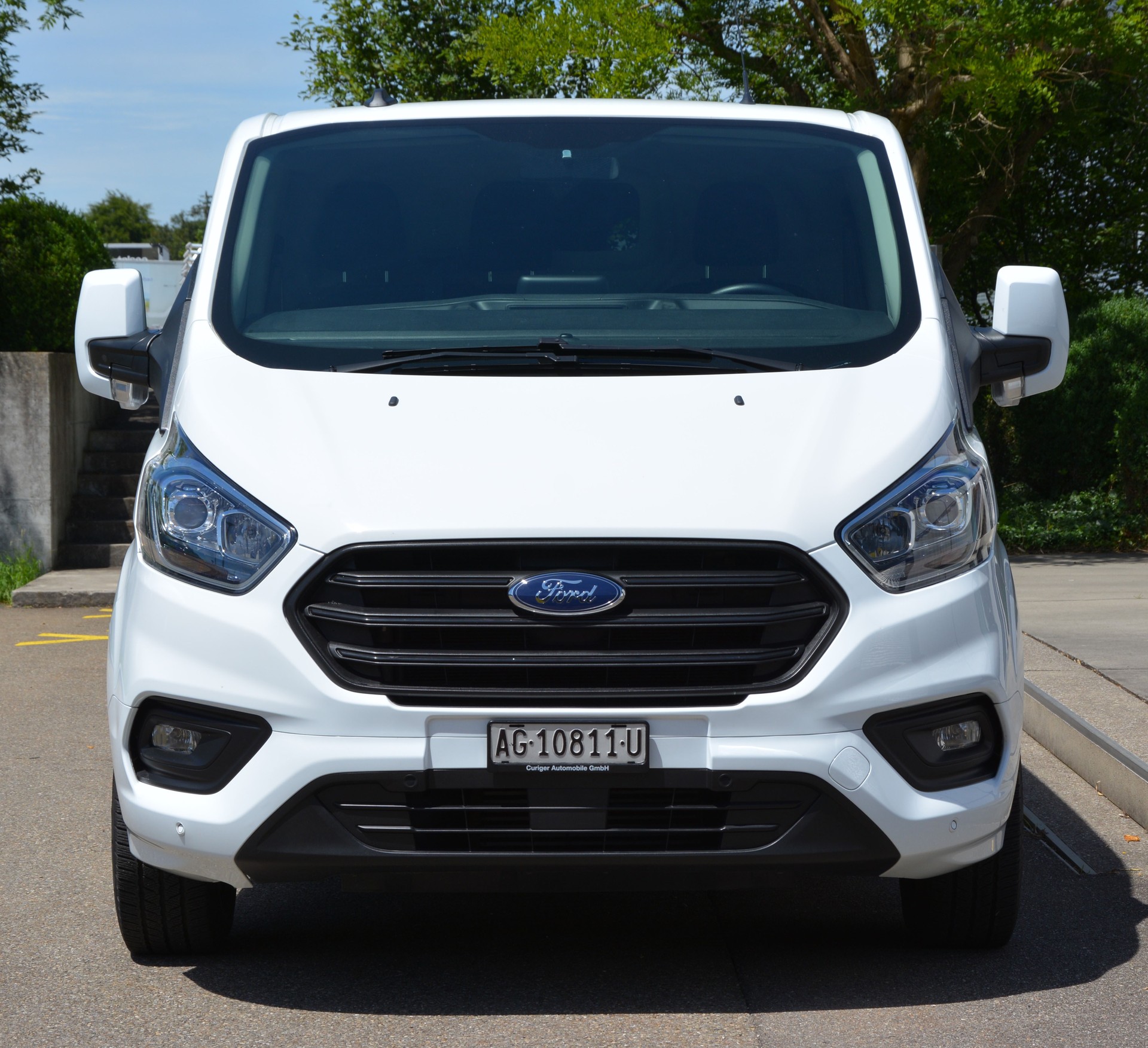 FORD Transit Custom Van 300 L2H1 Trend A-image-7