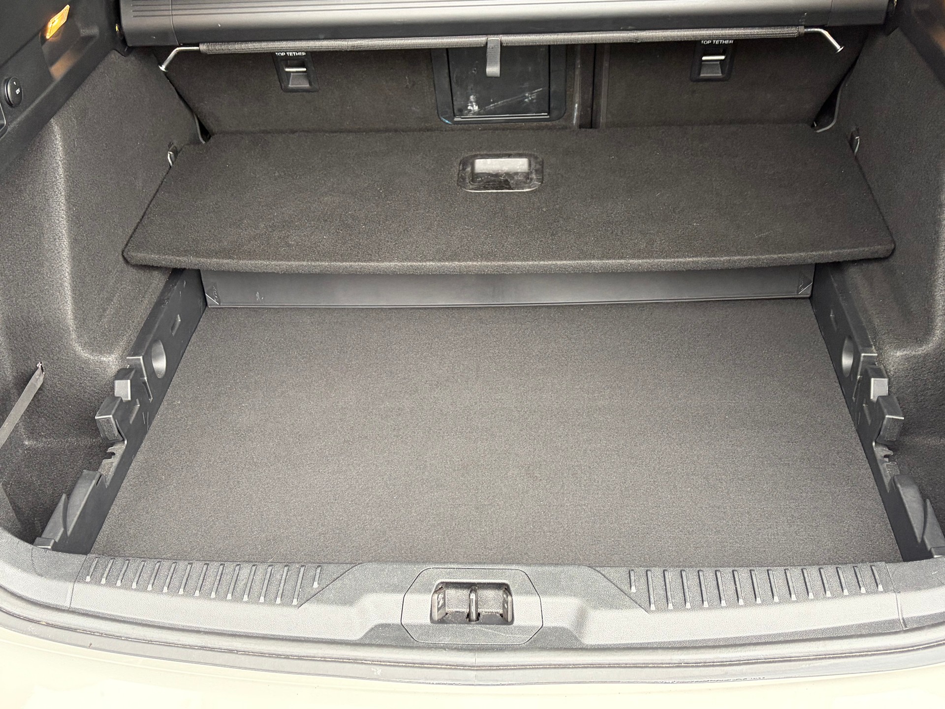 FORD Focus 2.0 TDCi ST Line Automatic-image-7