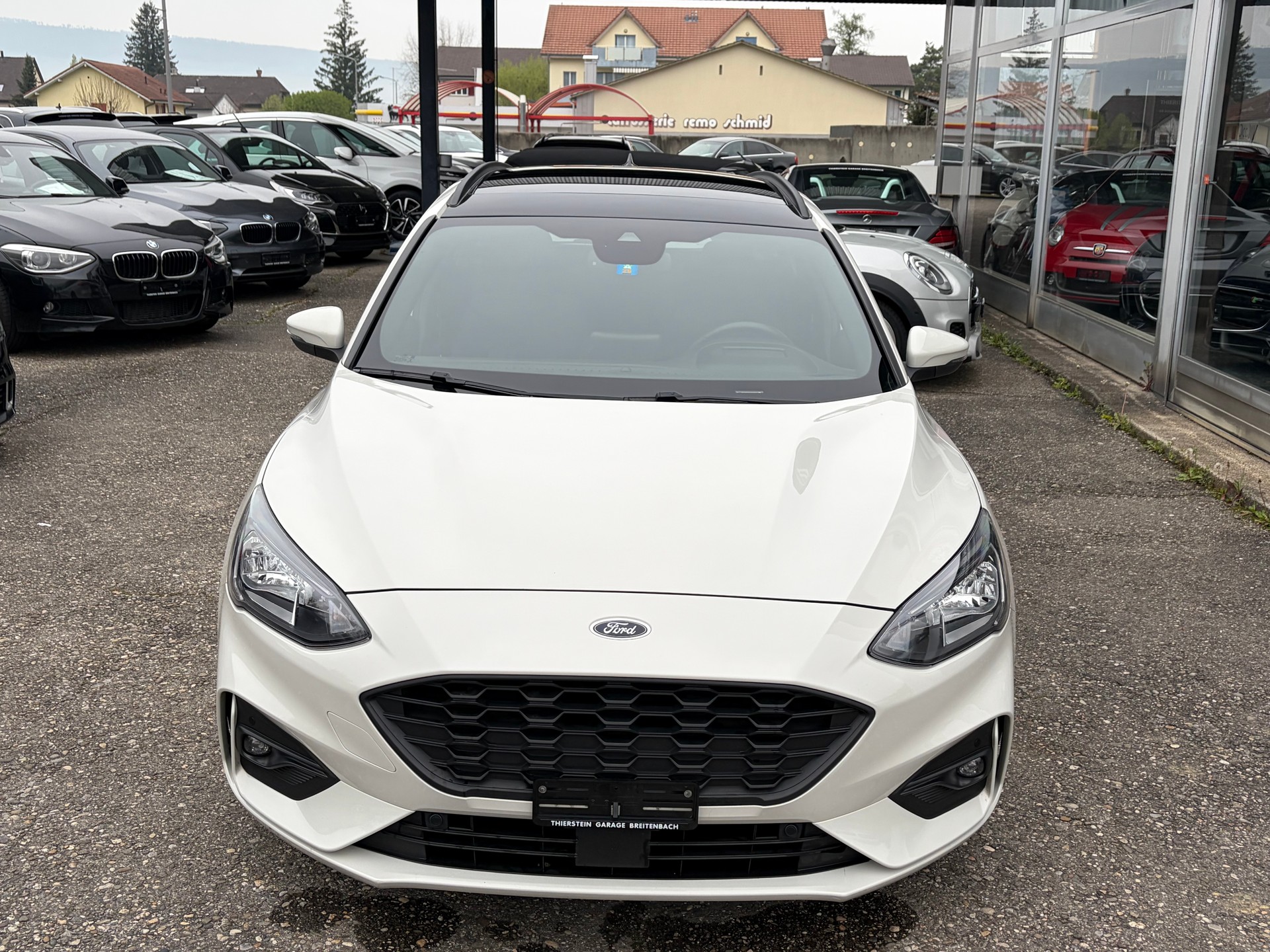 FORD Focus 2.0 TDCi ST Line Automatic-image-1