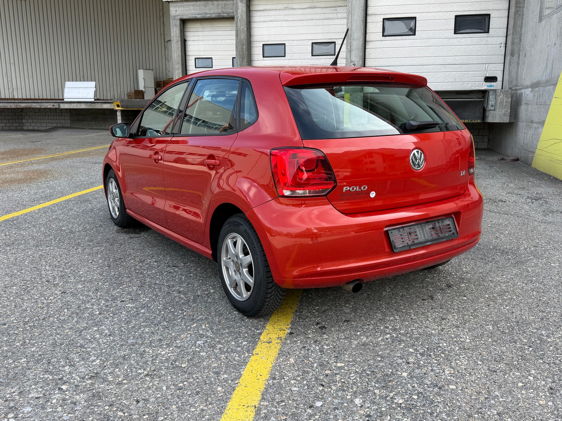 VW Polo 1.4 16V Trendline-image-5