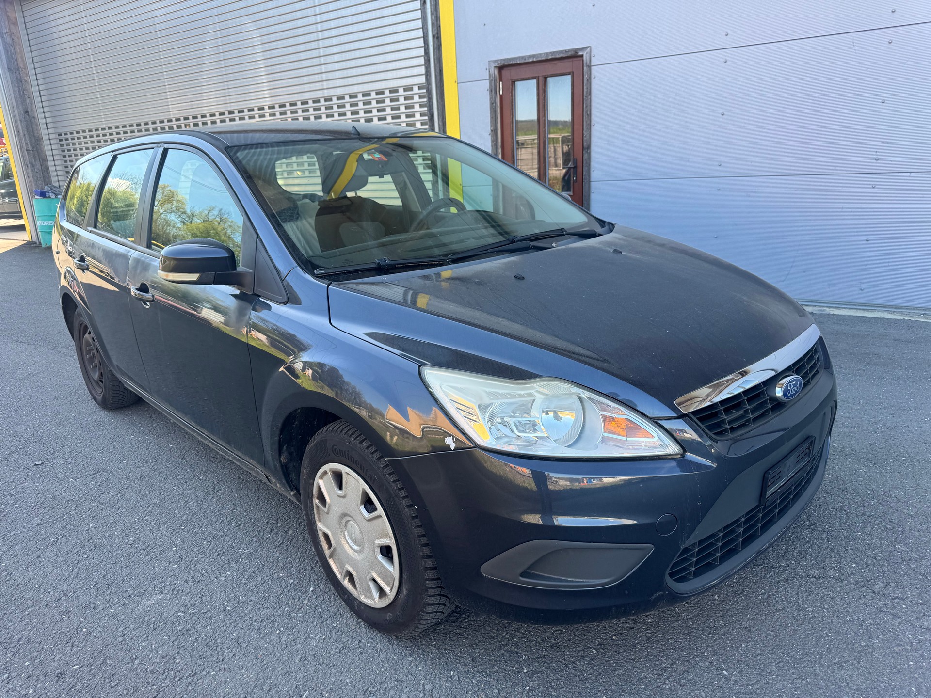 FORD Focus 1.8i Titanium-image-0