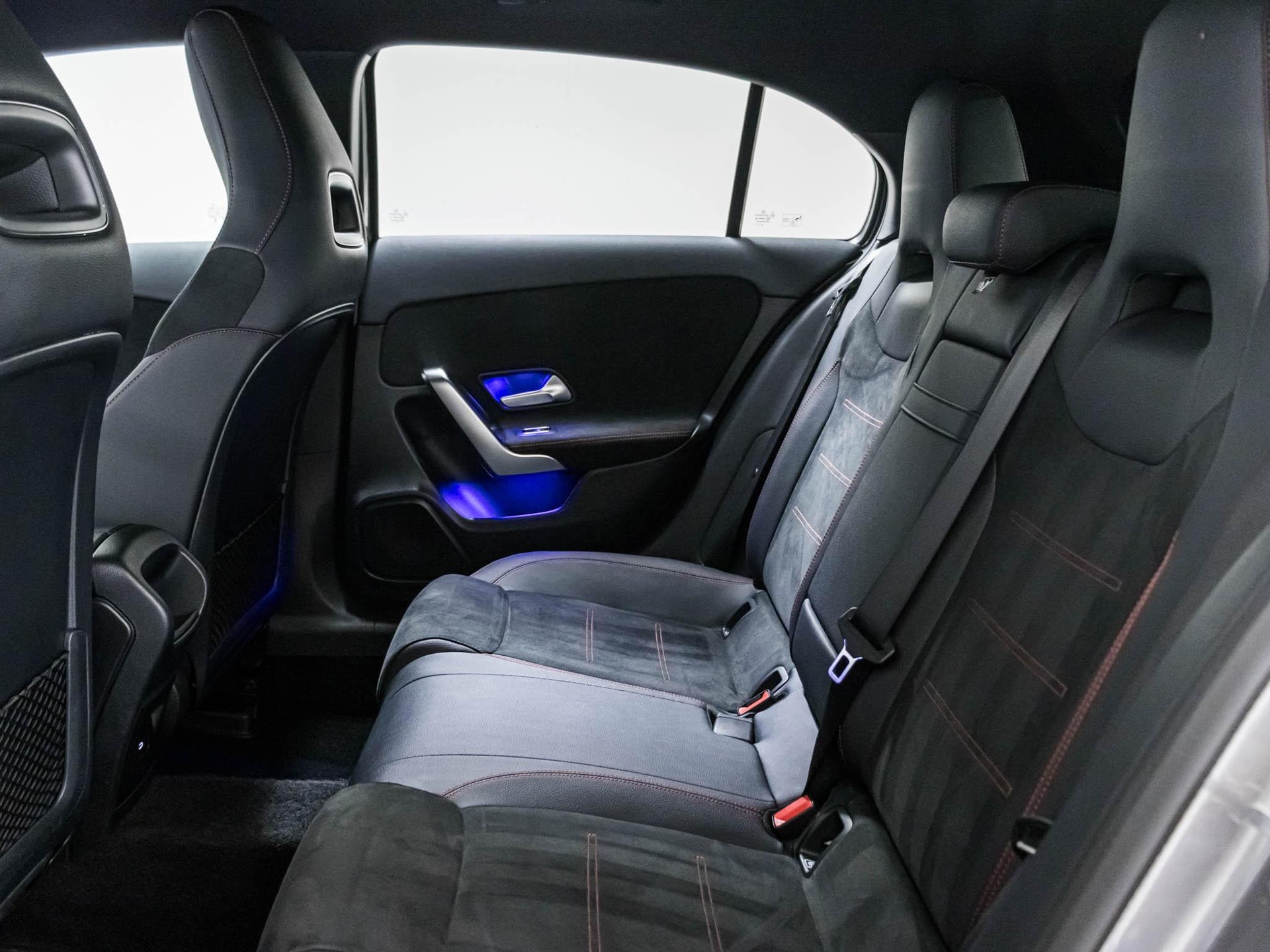 MERCEDES-BENZ A 200-image-7