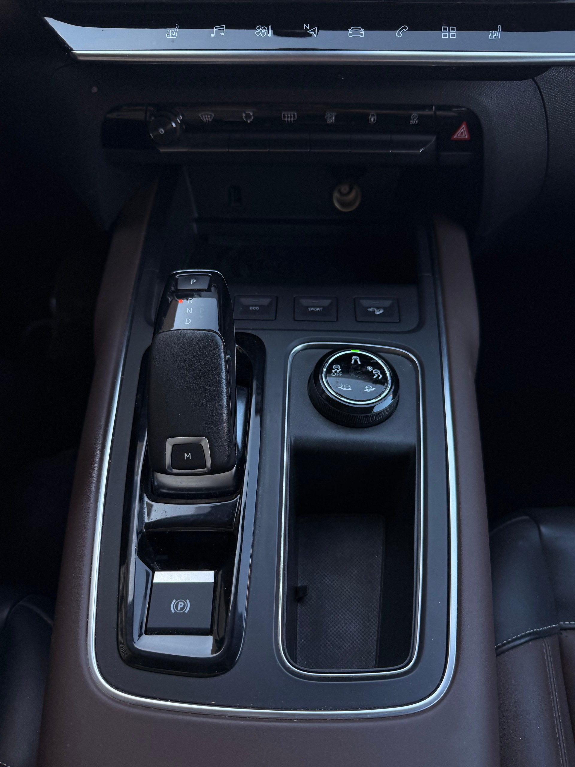 CITROEN C5 Aircross 2.0 BlueHD Shine EAT8-image-11