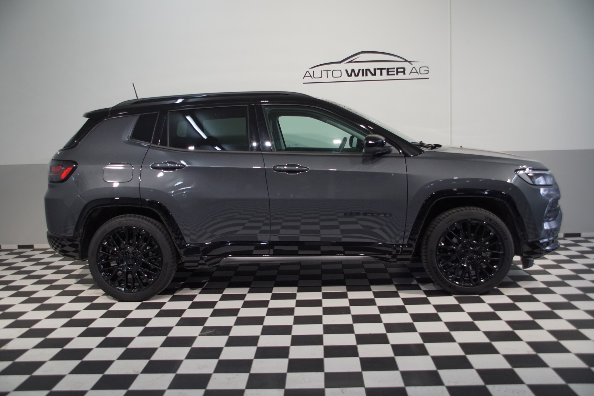 JEEP Compass 4x2 1.5 T MHEV S ++SWISS++-image-4